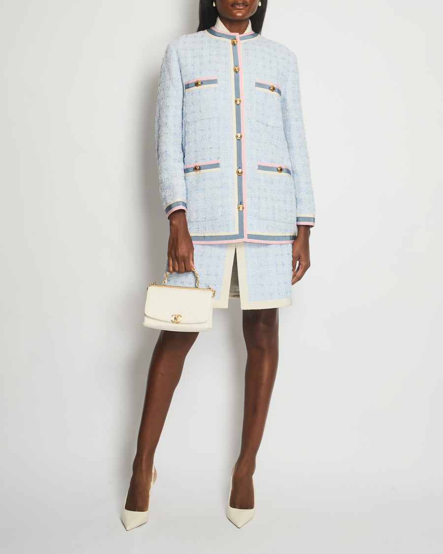 Gucci Spring / Summer 2018 Sky Blue Tweed Long Jacket with Pink, Blue 
Cream Lapels and Gold Buttons Details Size IT 38 (UK 6)