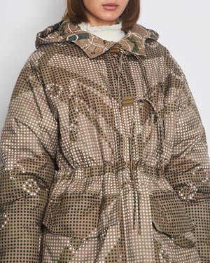 Hermès Beige and Green Reversible Long-Line Puffer Coat with Polka Dot and Chain Print FR 36 (UK 8)