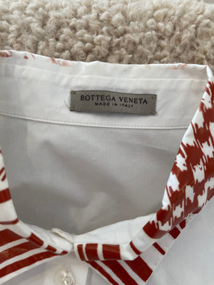 Bottega Veneta White Long-Sleeve Shirt with Red Collar Detail Size IT 38 (UK 6)