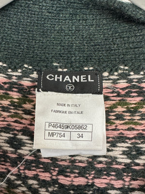 Chanel Green Metiers D
Art Paris-Edinburgh Long-Line Cardigan with Lion Button Detail Size FR 34 (UK 6)