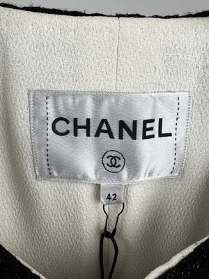 *SUPER HOT* Chanel 22C Black, White Metallic Tweed Trim Silk Jacket and Wide-Leg Trouser Set with Crystal CC Logo Detail Size FR 42-44 (UK 14-16) Jacket RRP £5,420