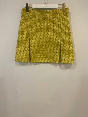 Gucci Yellow Tweed Long-Sleeve Jacket and Mini Skirt Set with Horseshoe Button Details Size IT 42/44 (UK 10/12)