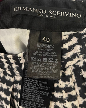 Ermanno Scervino Black and White Pleated Mini Skirt Size IT 40 (UK 8)