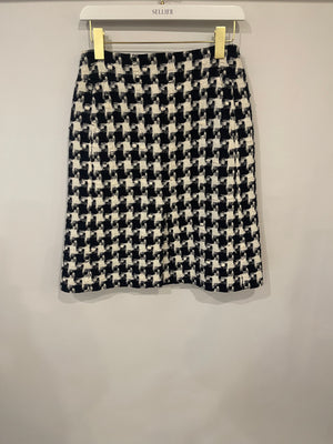 Chanel 07/P Black, Navy and White Houndstooth Midi Skirt FR 38 (UK 10)