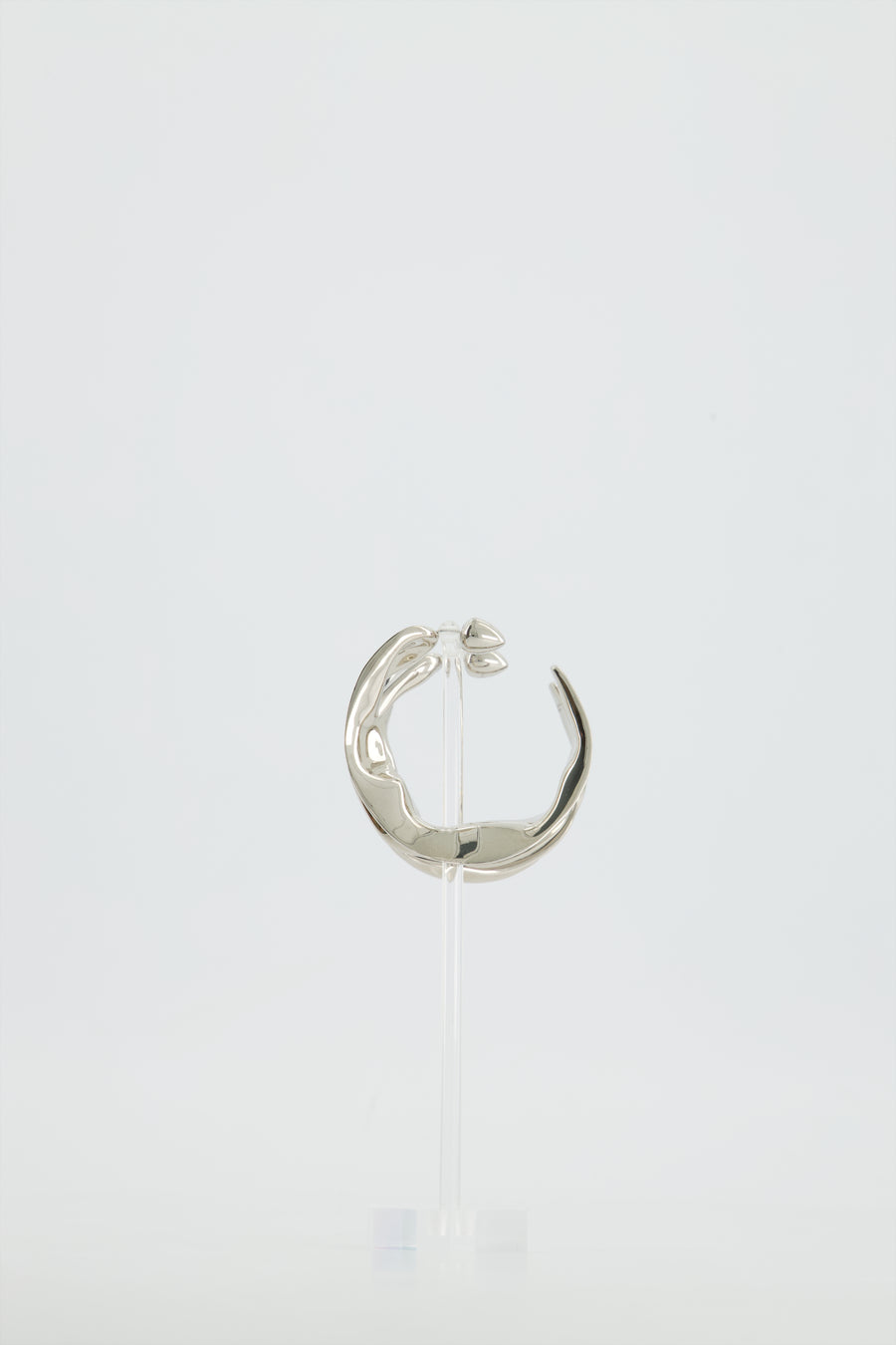 Alaïa Fluide Drop Hoop Earrings in Silver