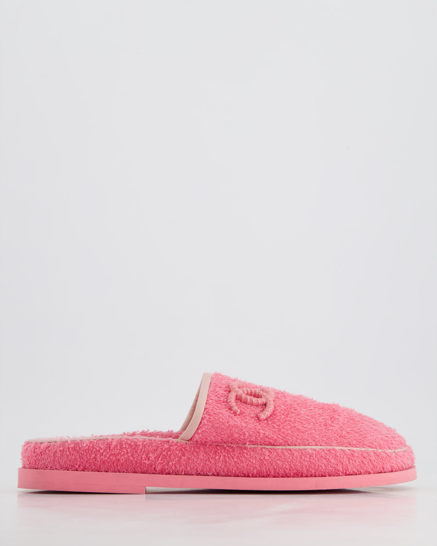 Chanel Pink Towel Slippers with White CC Logo Size EU 41.5