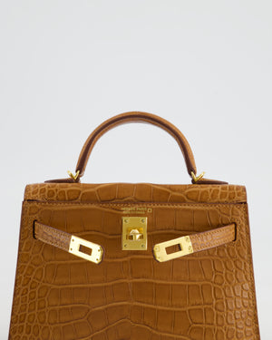 *SUPER RARE* Hermès Mini Kelly II 20cm Bag in Gold Alligator Mississippiensis Leather with Gold Hardware