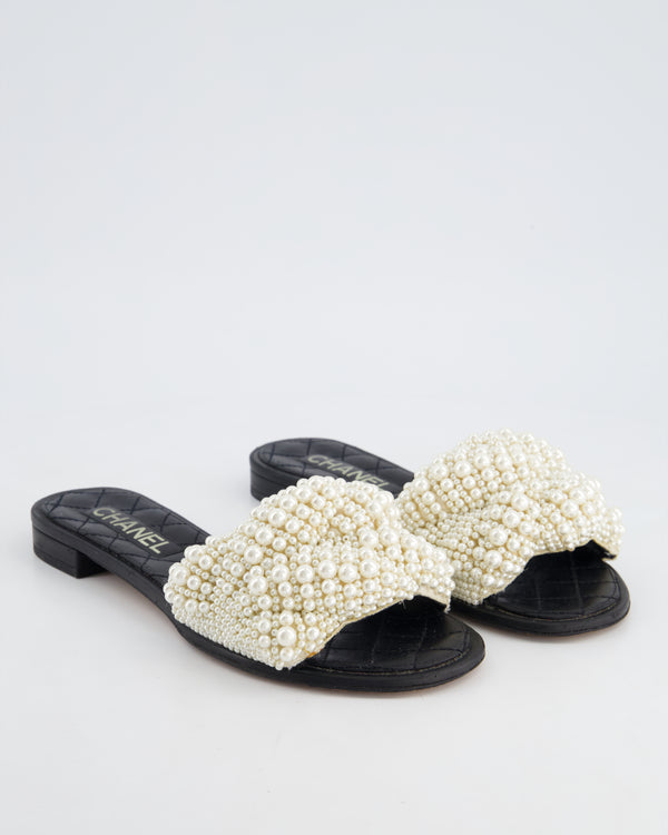 *HOT* Chanel Black Sliders with Pearl Beaded Detail Size EU 38C