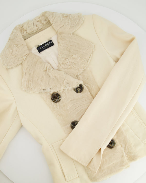 Dolce 
Gabbana Cream Jacket with Textured Collar and Large Buttons Detail Size IT 40 (UK 8)