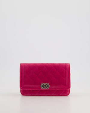 *FIRE PRICE* Chanel Pink Boy Wallet on Chain in Velvet with Silver Hardware