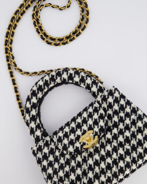 *HOT* Chanel Small Kelly Shopping Bag in Black 
White Wool Houndstooth with Brushed Antique Gold Hardware