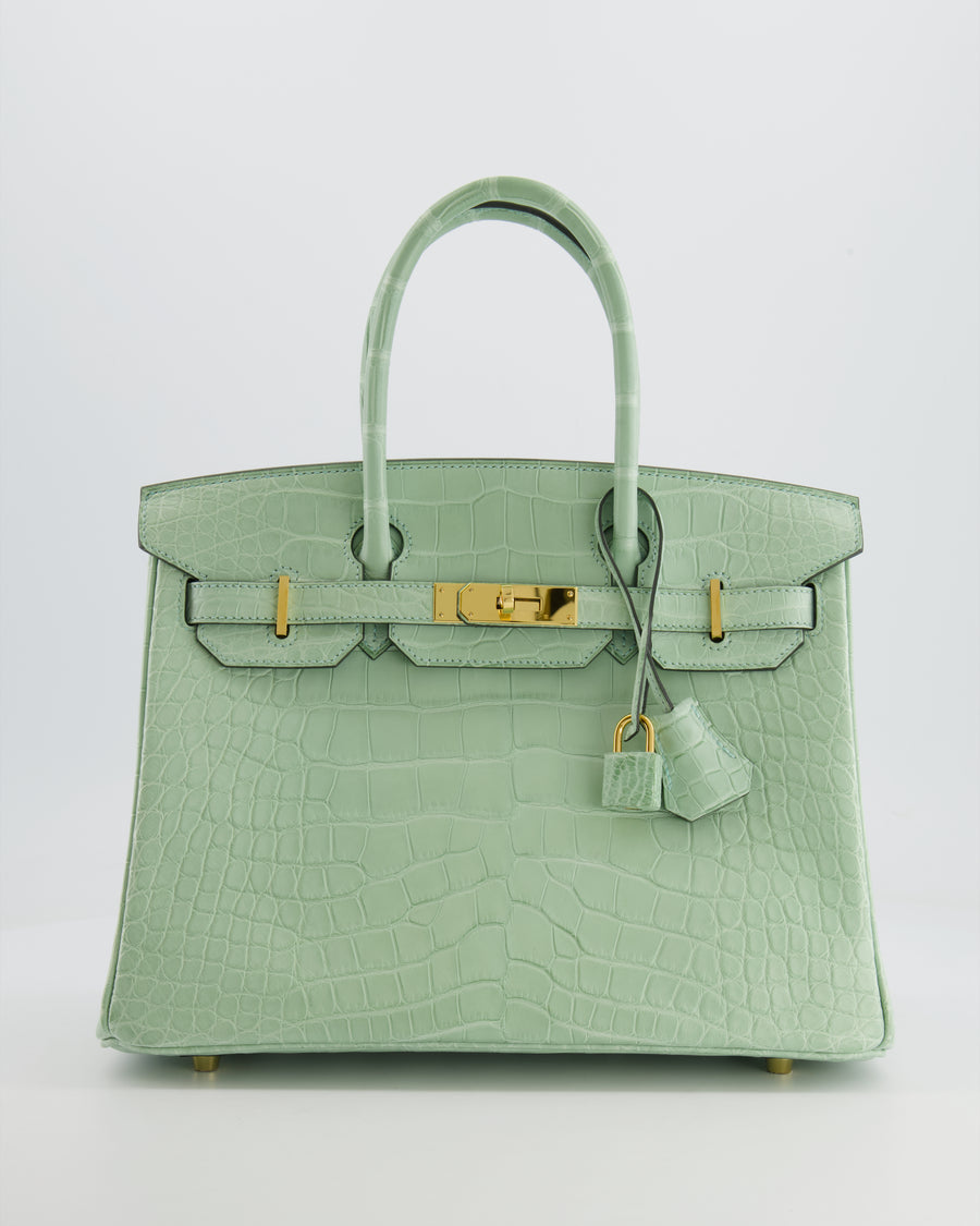 *SUPER RARE* Hermés Birkin 30cm Retourne Bag in Vert d
Eau Alligator Mississippiensis with Gold Hardware