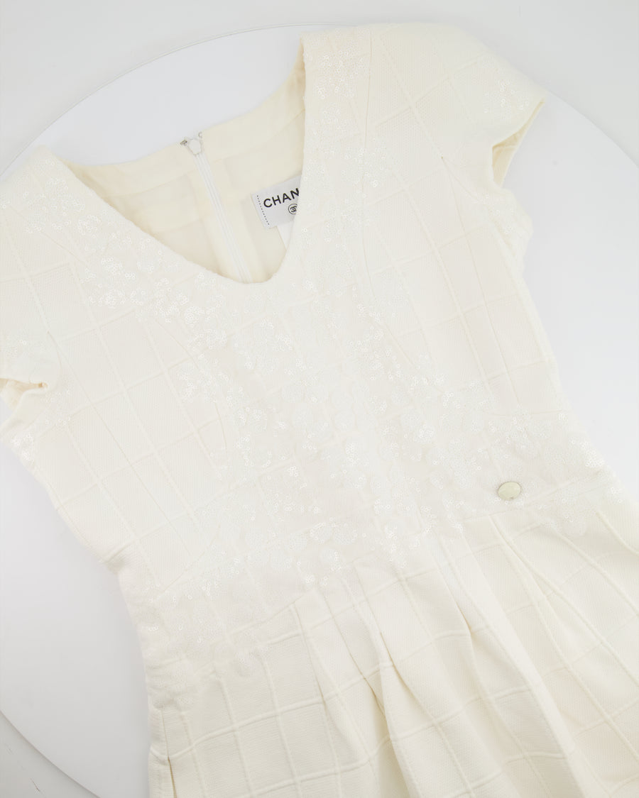 Chanel White Mini Dress With Floral Sequin Detail Size FR 42 (UK 14)