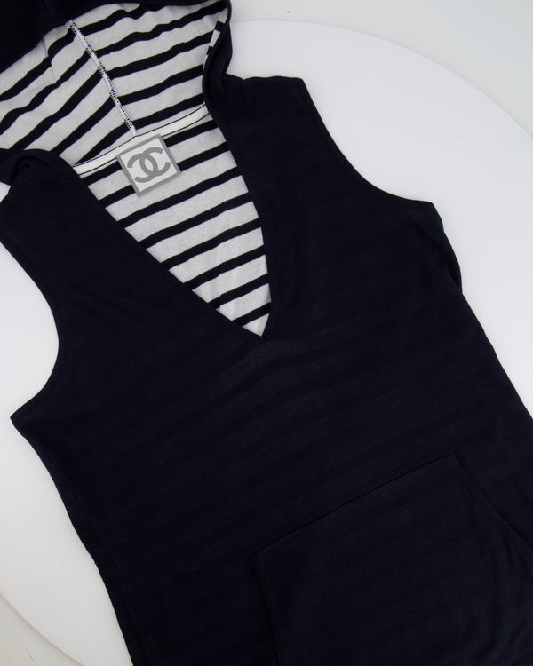 Chanel 09P Navy and White Sleeveless Hoodie Top with Logo Details Size FR 42 (UK 14)