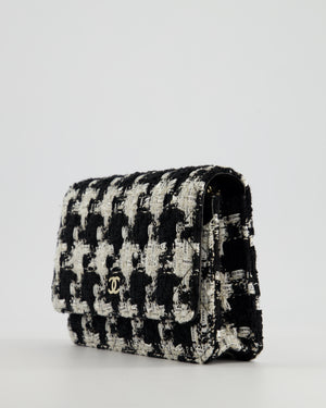 *HOT* Chanel Black 
White Houndstooth Wallet on Chain Bag in Tweed with Champagne Gold Hardware