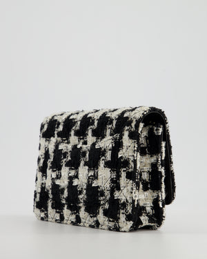 *HOT* Chanel Black 
White Houndstooth Wallet on Chain Bag in Tweed with Champagne Gold Hardware