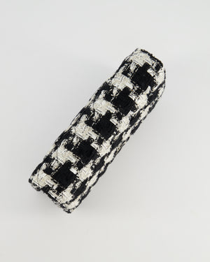 *HOT* Chanel Black 
White Houndstooth Wallet on Chain Bag in Tweed with Champagne Gold Hardware