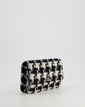 *HOT* Chanel Black 
White Houndstooth Wallet on Chain Bag in Tweed with Champagne Gold Hardware