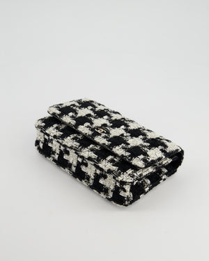 *HOT* Chanel Black 
White Houndstooth Wallet on Chain Bag in Tweed with Champagne Gold Hardware