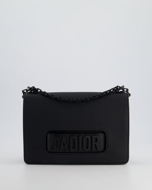 *FIRE PRICE* Christian Dior Black Matte J
Adior Medium Flap Bag in Smooth Calfskin Leather with Black Hardware