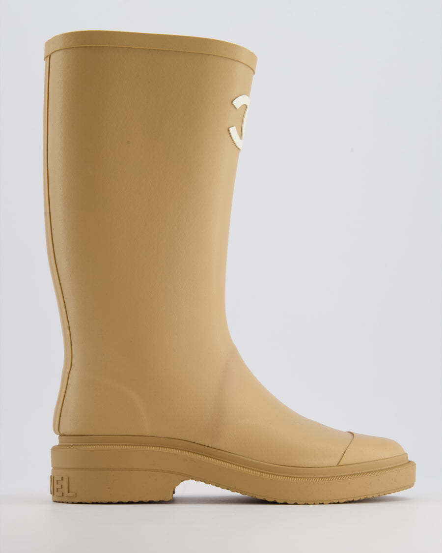 *HOT* Chanel Beige CC Logo Rain Boots Size EU 35