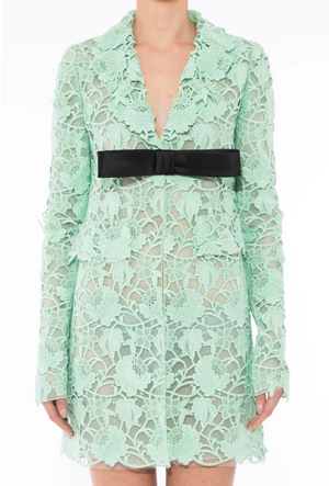 Giambattista Valli Mint Green Macrame Lace Coat with Silk Bow Closure Detail Size IT 38 (UK 6)