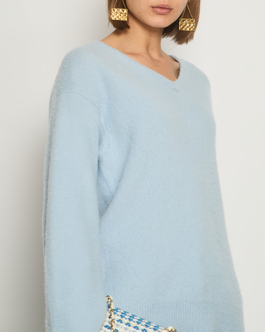 Tom Ford Powder Blue V-Neck Long Sleeve Jumper IT 38 (UK 6)