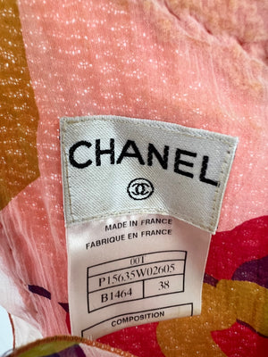 *FIRE PRICE* Chanel Peach Three Piece Set with Multicoloured Silk Trim and Shoulder Pad Detailing FR 38 (UK 10)