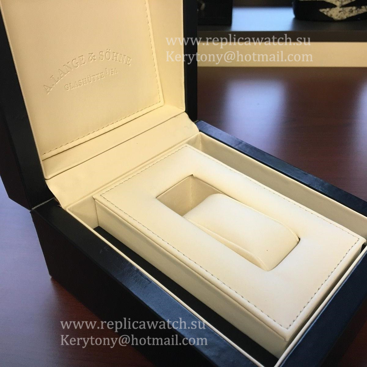 A.-Lange-Sohne-Box-Set.jpg