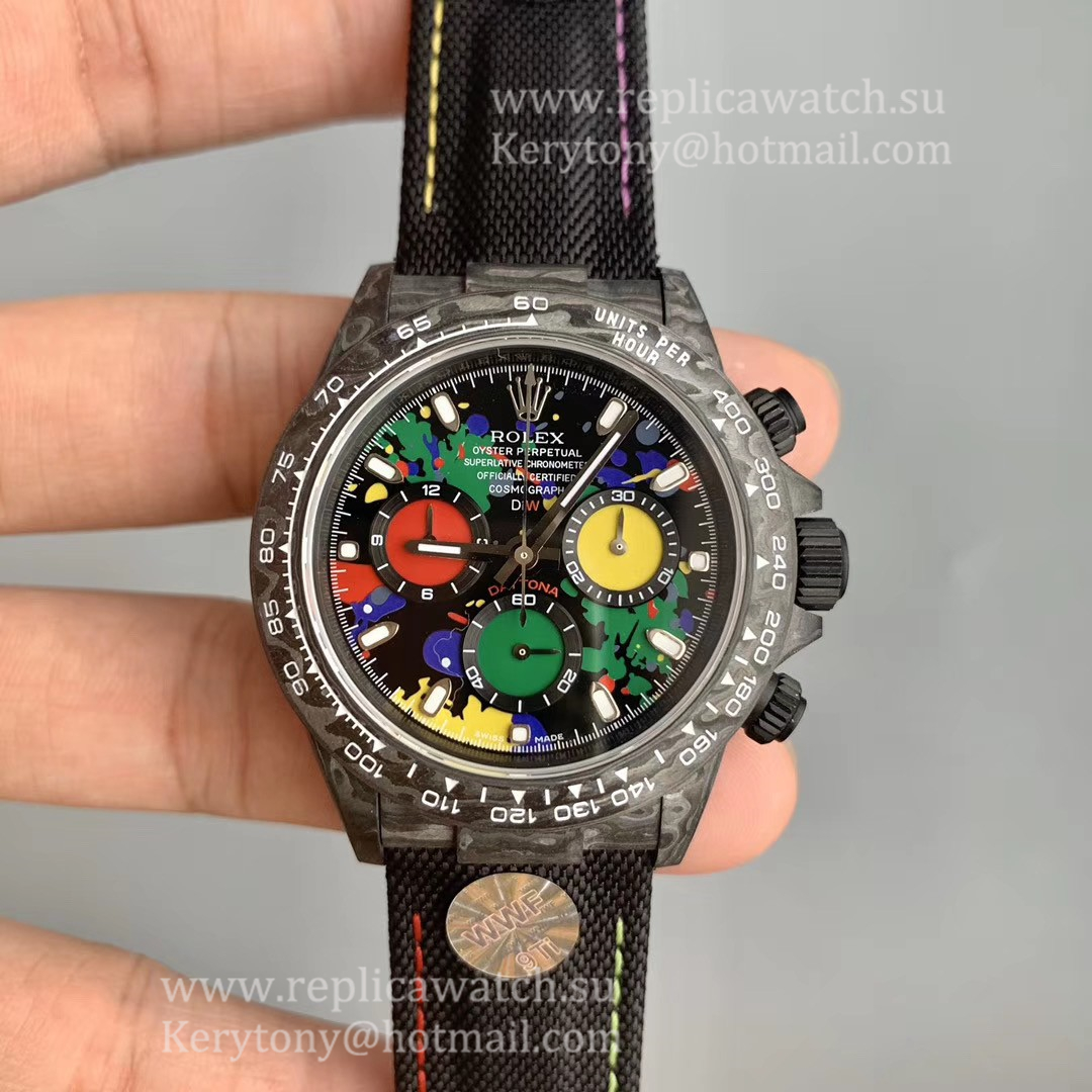 Daytona-NTPT-Carbon-MOTLEY-WWF-Multicolor-Dial-7750.jpg
