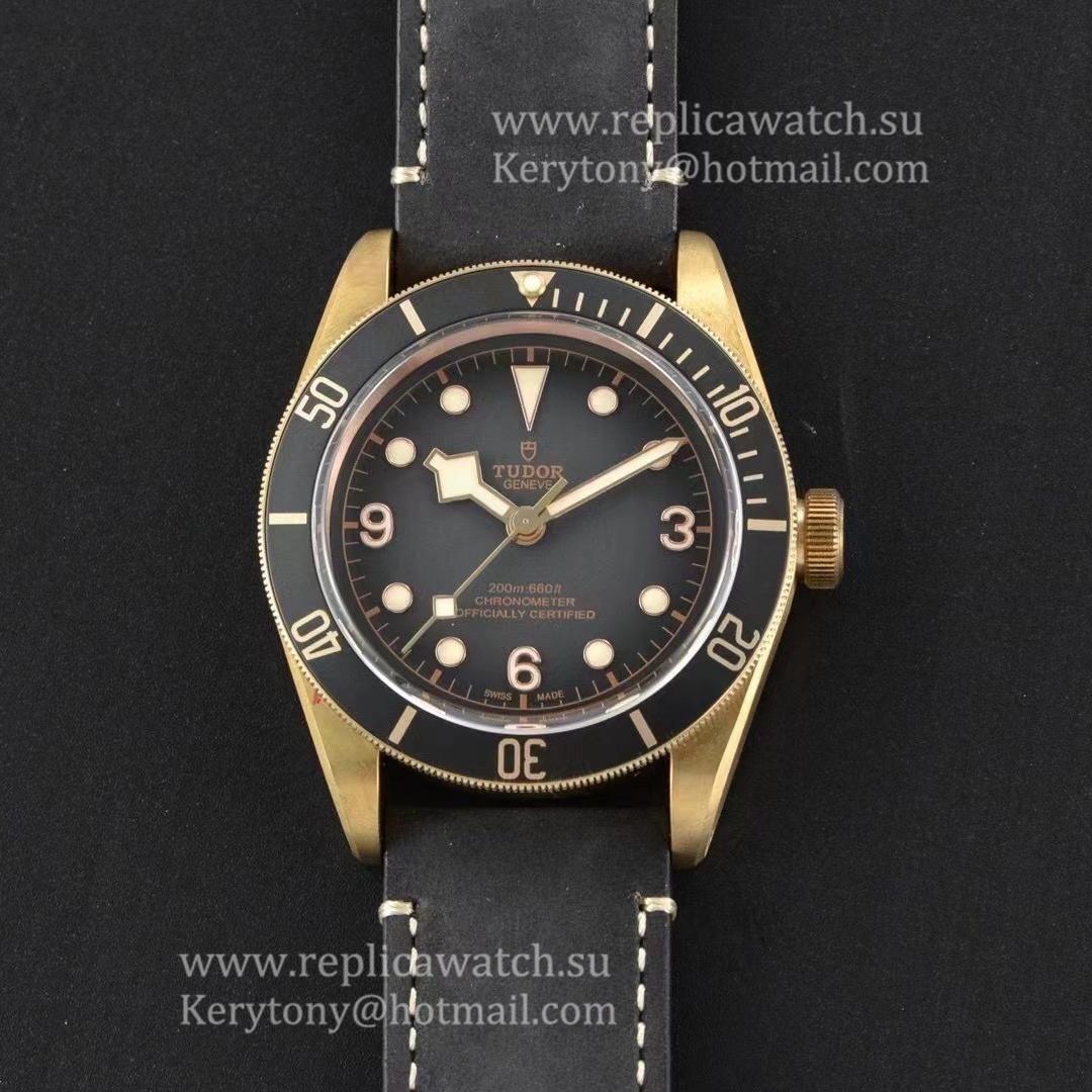 Heritage-Black-Bay-Bronze-XF-V3-Bronze-Anthracite-Dial-MT5601-Free-Strap.jpg