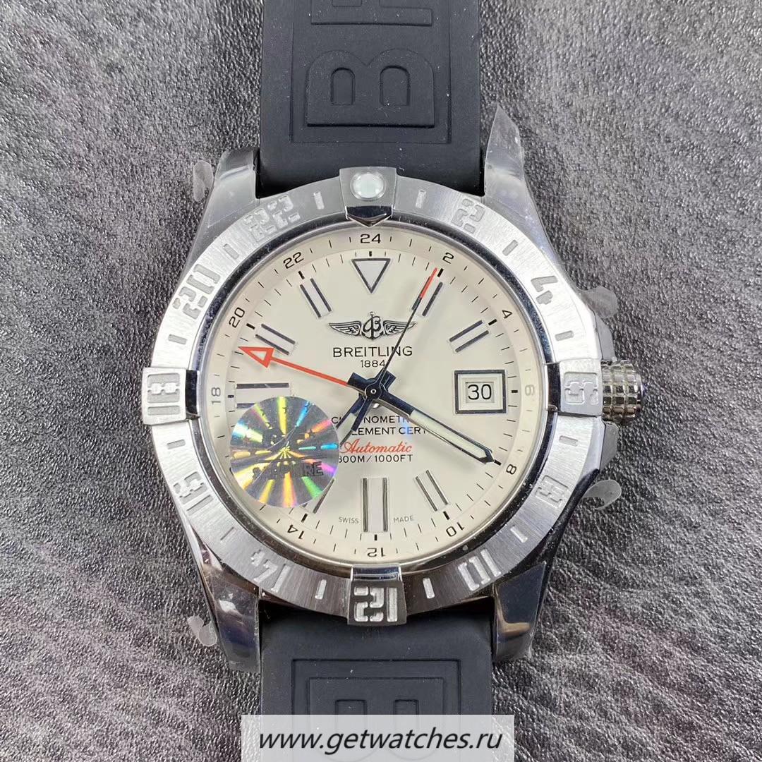 Avenger-II-GMT-GF-SS-White-Dial-2836.jpg