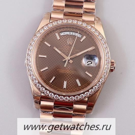 Day-Date-40-228345-RBR-EWF-Rose-Gold-Chocolate-Dial-3255.jpg