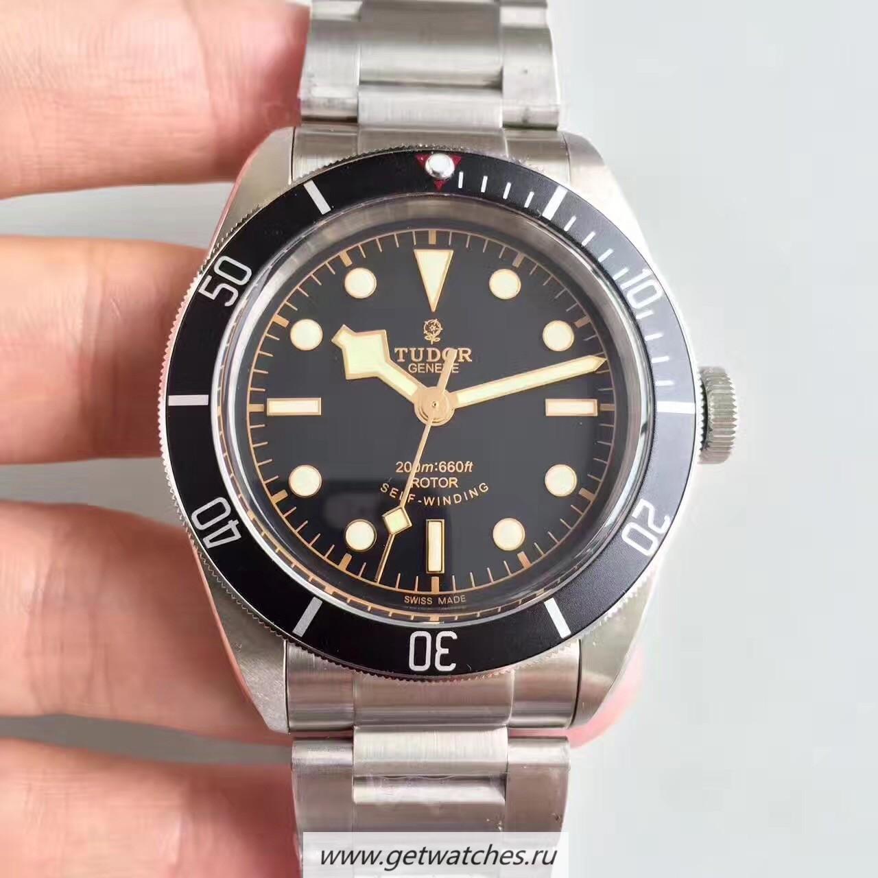 Heritage-Black-Bay-Black-79220N-ZF-V4-SS-Black-Dial-2824.jpg