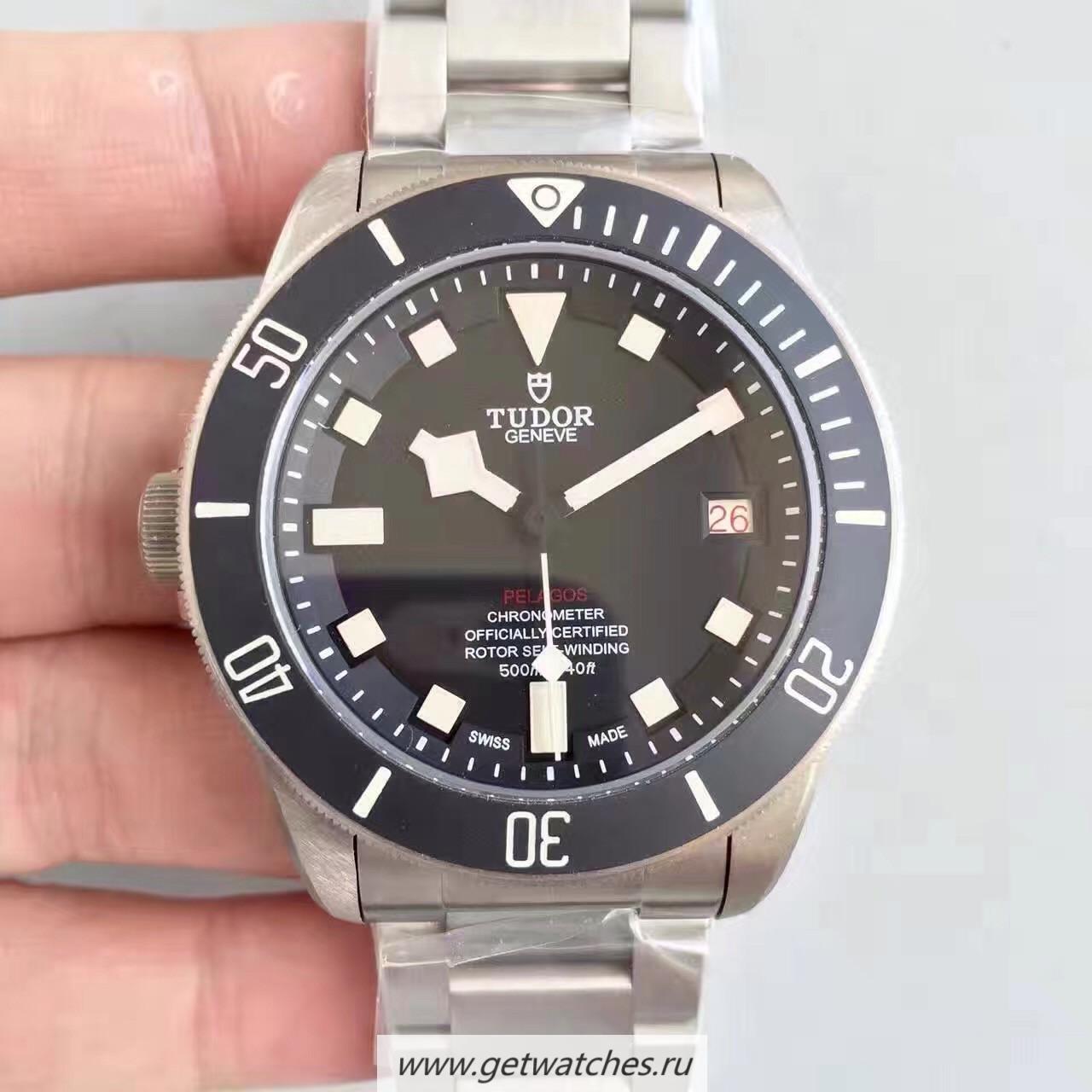 Pelagos-LHD-25610TNL-ZF-Titanium-Blue-Dial-2824.jpg