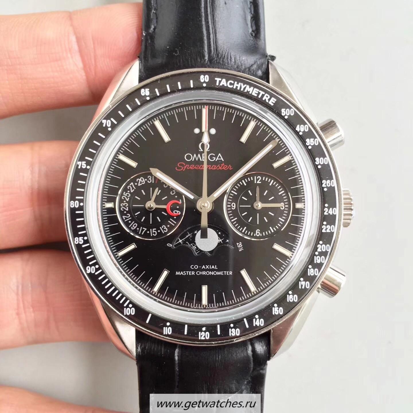 Speedmaster-Moonwatch-Moonphase-Chrono-304.33.44.52.01.001-BF-SS-Black-Dial-9300.jpg